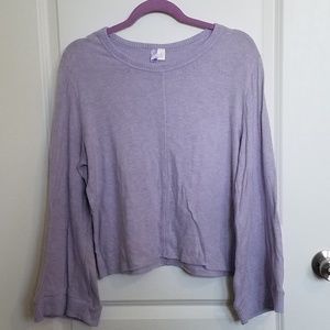 🎃 Lilac sweater.